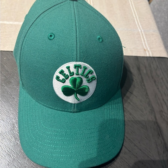 Hat - Picture 1 of 7